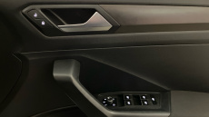 Volkswagen T-Roc 1.5 TSI EVO SE 5dr DSG Petrol Hatchback